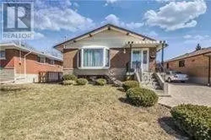 41 MORAINE HILL BSMT. DRIVE, Toronto