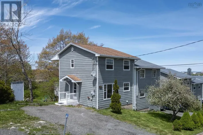 41 Mountain Road, Halifax