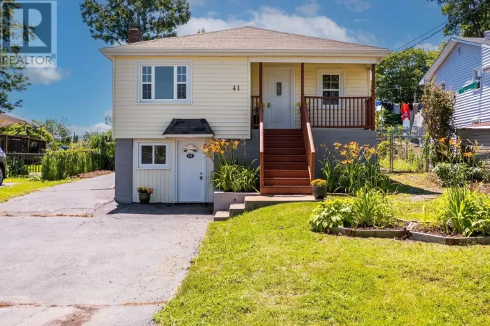 41 Pine Grove Drive|41-1, Halifax