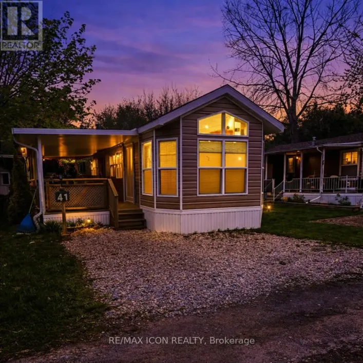 41 PORTSIDE DR - 77719 BLUEWATER HIGHWAY, Bluewater