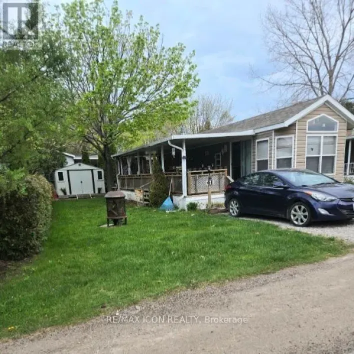 41 PORTSIDE DR - 77719 BLUEWATER HIGHWAY, Central Huron