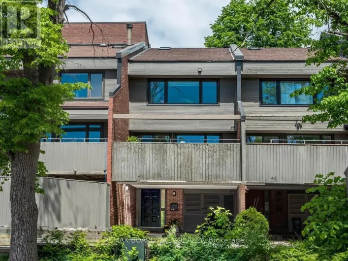 41 PUTMAN AVENUE, Ottawa
