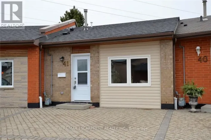 41 SISTER KERN TERRACE, Hamilton