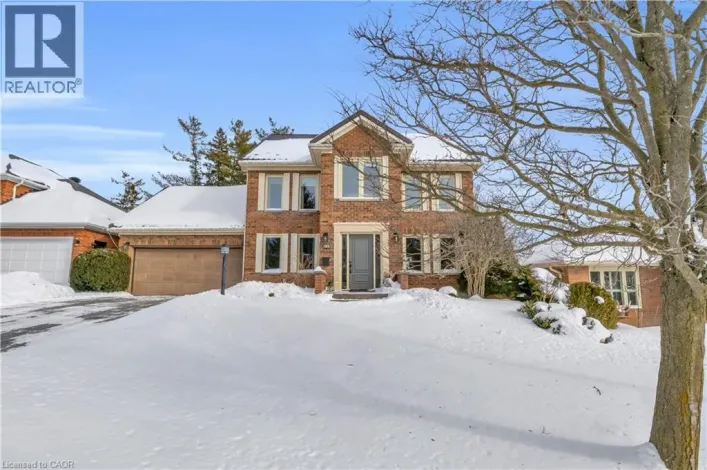 41 TINATAWA Court, Kitchener