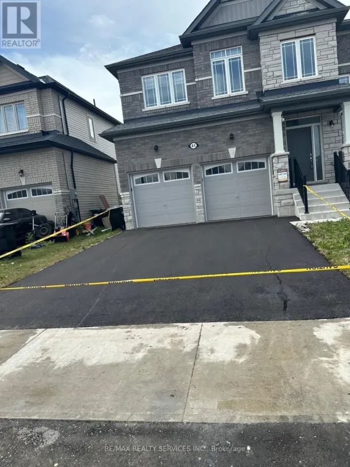 41 UNION BOULEVARD, Wasaga Beach