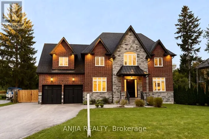 41 VALLEY ROAD, Whitchurch-Stouffville
