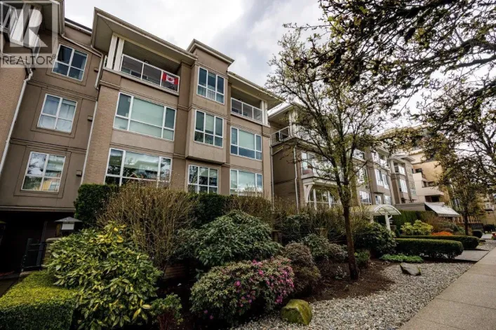 410 155 E 3RD STREET, North Vancouver