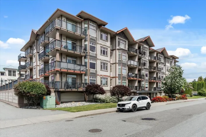 410 46021 SECOND AVENUE|Chilliwack Downtown, Chilliwack