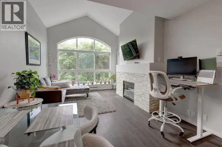 410 5500 LYNAS LANE, Richmond