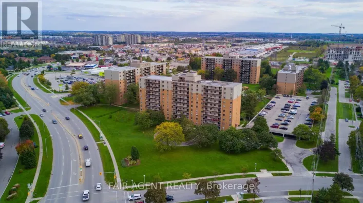 410 - 931 WONDERLAND ROAD S, London South