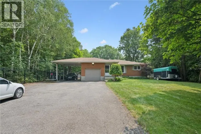 410 AVENUE Road, Cambridge