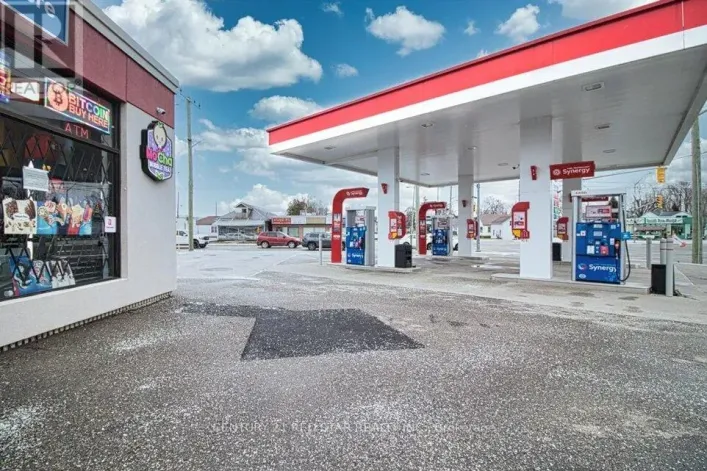 410 QUEEN STREET, Chatham-Kent