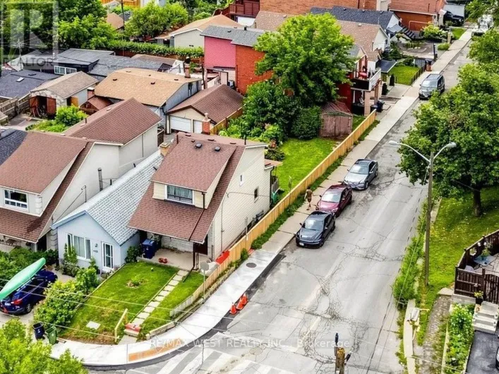 410 SILVERTHORN AVENUE, Toronto