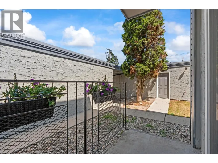 4101 Alexis Park Drive Unit# 103, Vernon