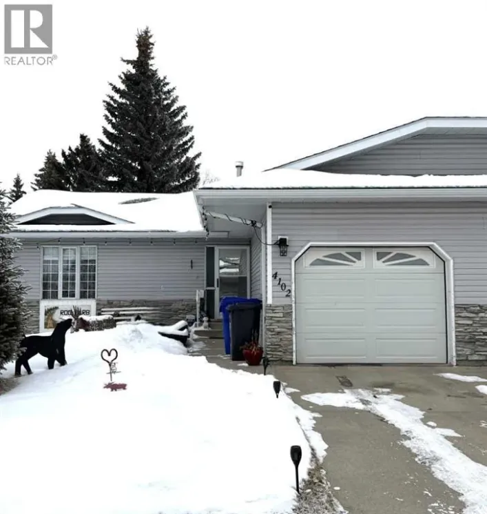 4102 Silverpark Estates Close, Olds