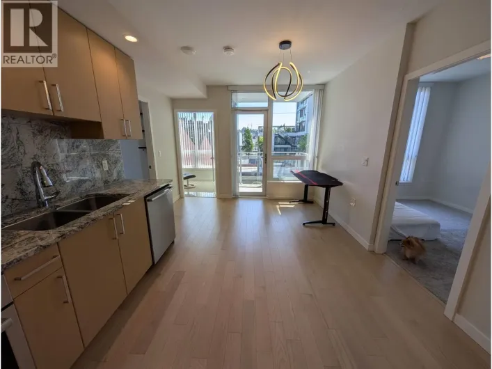 411 1708 ONTARIO STREET, Vancouver
