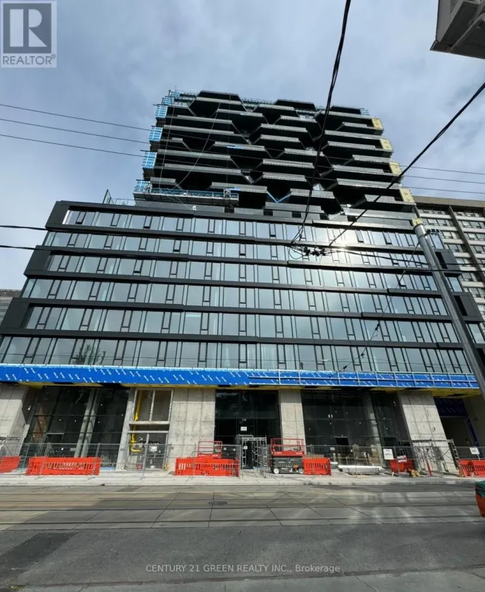 411 - 195 MCCAUL STREET, Toronto