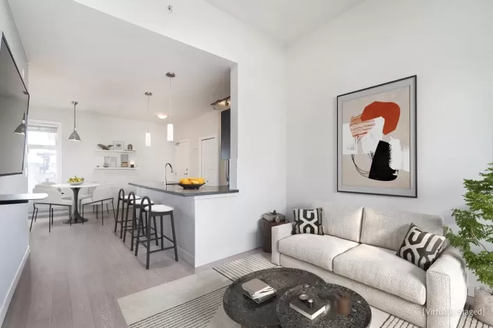 411 20058 FRASER HIGHWAY, Langley