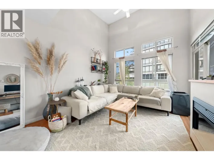 411 201 MORRISSEY ROAD, Port Moody