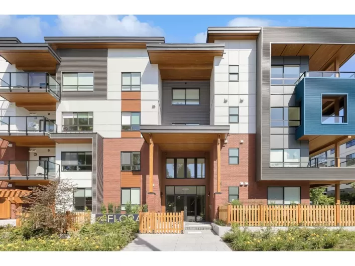 411 20286 72B AVENUE, Langley