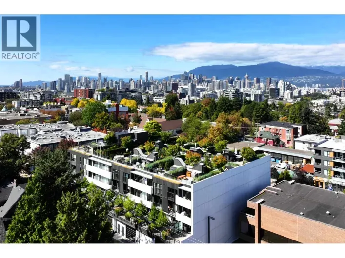 411 2520 GUELPH STREET, Vancouver