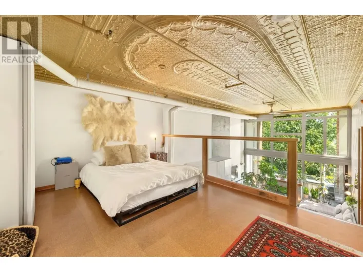 411 289 ALEXANDER STREET, Vancouver