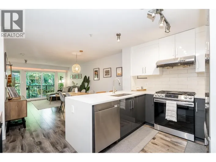 411 3050 DAYANEE SPRINGS BOULEVARD, Coquitlam