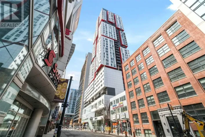 411 - 318 RICHMOND STREET W, Toronto