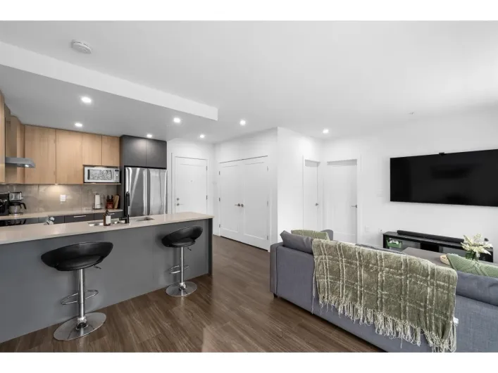 411 31940 RAVEN AVENUE, Mission