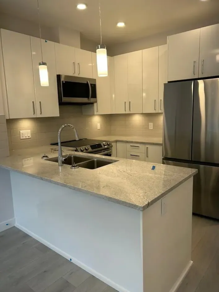 #411 32691 14TH, Mission