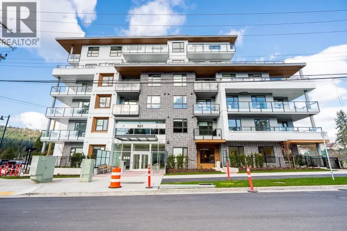 411 623 KEMSLEY AVENUE, Coquitlam
