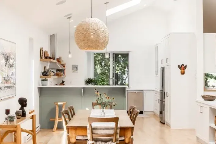 411 7TH AVENUE|Hope, Hope