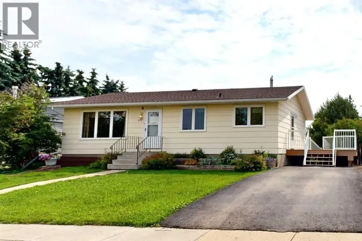 4111 61 Street, Stettler