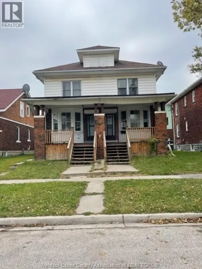 411-15 MCKAY, Windsor