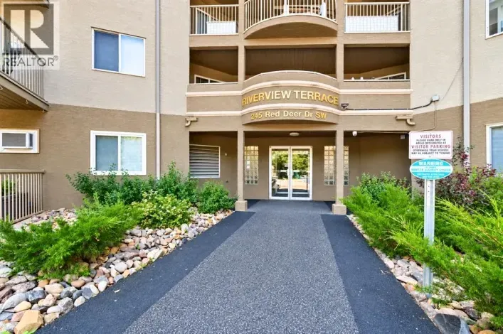 412, 245 Red Deer Drive SW, Medicine Hat