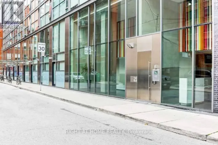 412 - 25 OXLEY STREET, Toronto