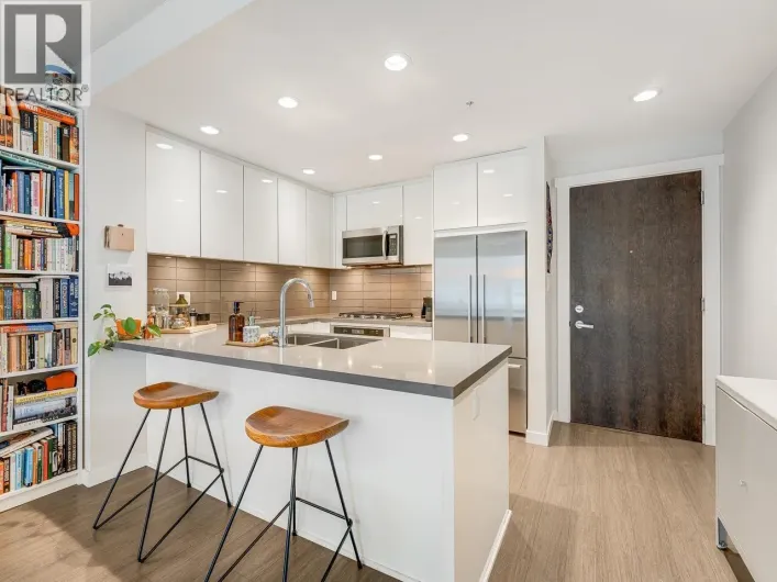 412 255 W 1ST STREET, North Vancouver