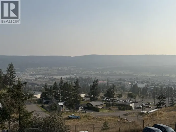 412 280 N BROADWAY AVENUE, Williams Lake