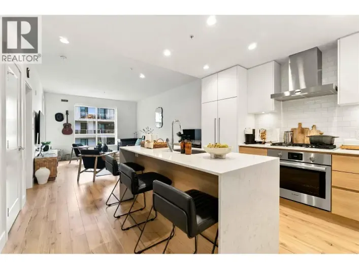 412 3131 MURRAY STREET, Port Moody