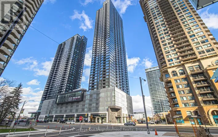 412 - 395 SQUARE ONE DRIVE, Mississauga