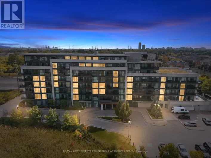 412 - 4700 HIGHWAY 7 ROAD, Vaughan