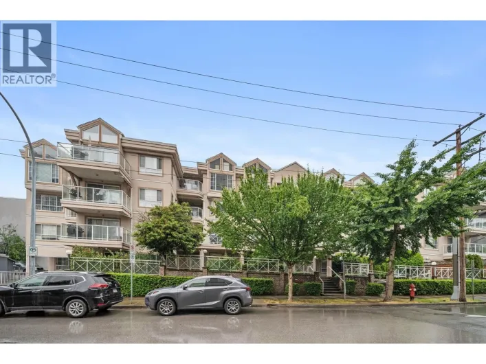412 525 AGNES STREET, New Westminster