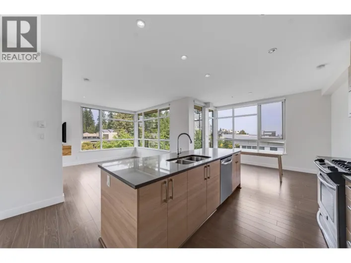 412 9150 UNIVERSITY HIGH STREET, Burnaby
