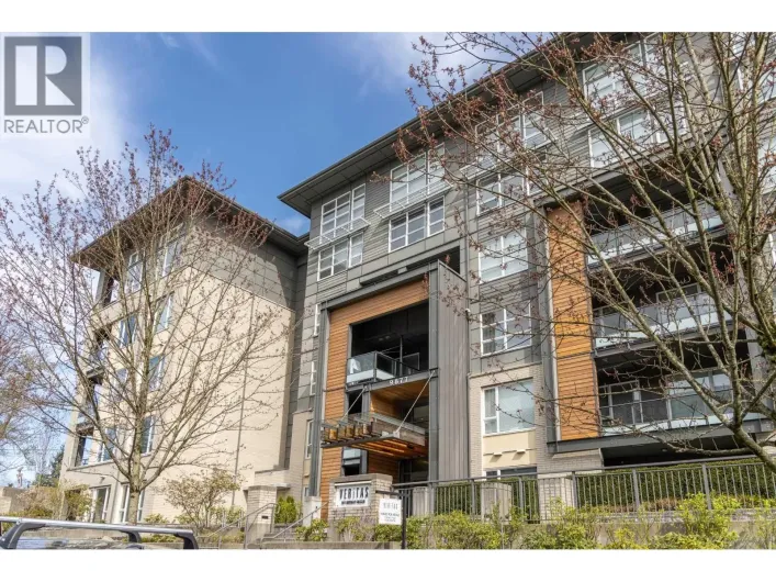 412 9877 UNIVERSITY CRESCENT, Burnaby