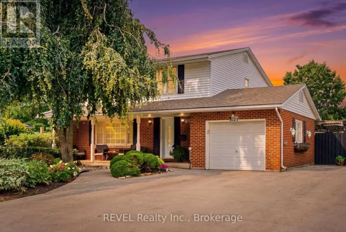 4123 DORCHESTER ROAD, Niagara Falls