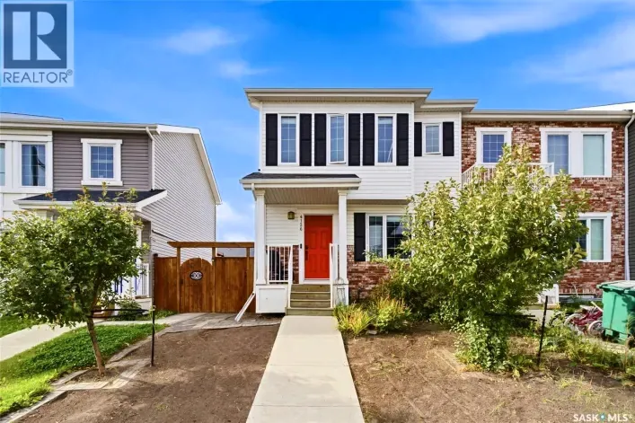 Row / Townhouse for sale: 4126 Brighton CIRCLE, Saskatoon
