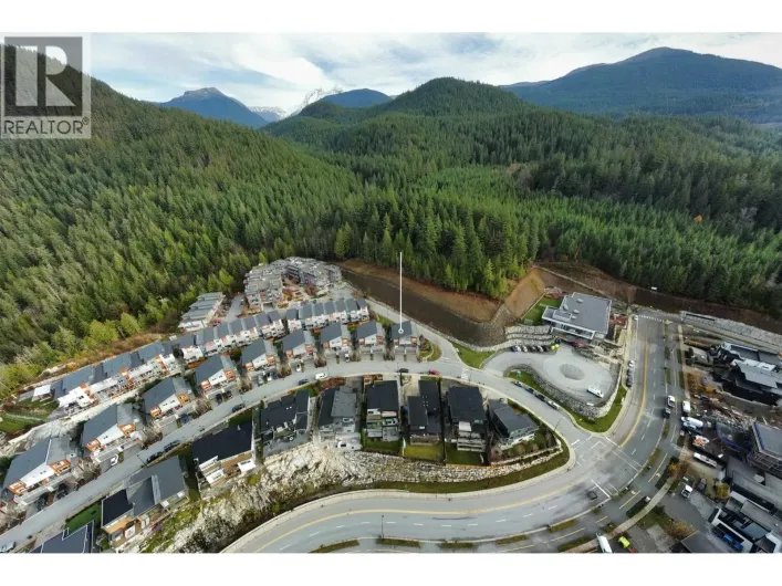 41294 HORIZON DRIVE, Squamish
