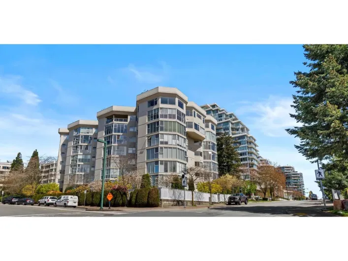 413 1442 FOSTER STREET, White Rock