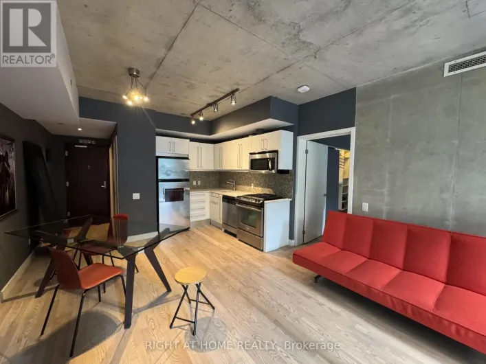 413 - 25 OXLEY STREET, Toronto