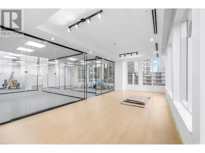 413 6378 SILVER AVENUE, Burnaby